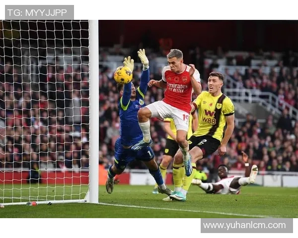 阿森纳赛后关键胜利图集:百看不厌的绿茵传奇